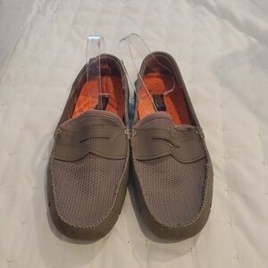 Swims Slip-On Penny Loafers / Drivers Size 9 US in Solid Olive Green